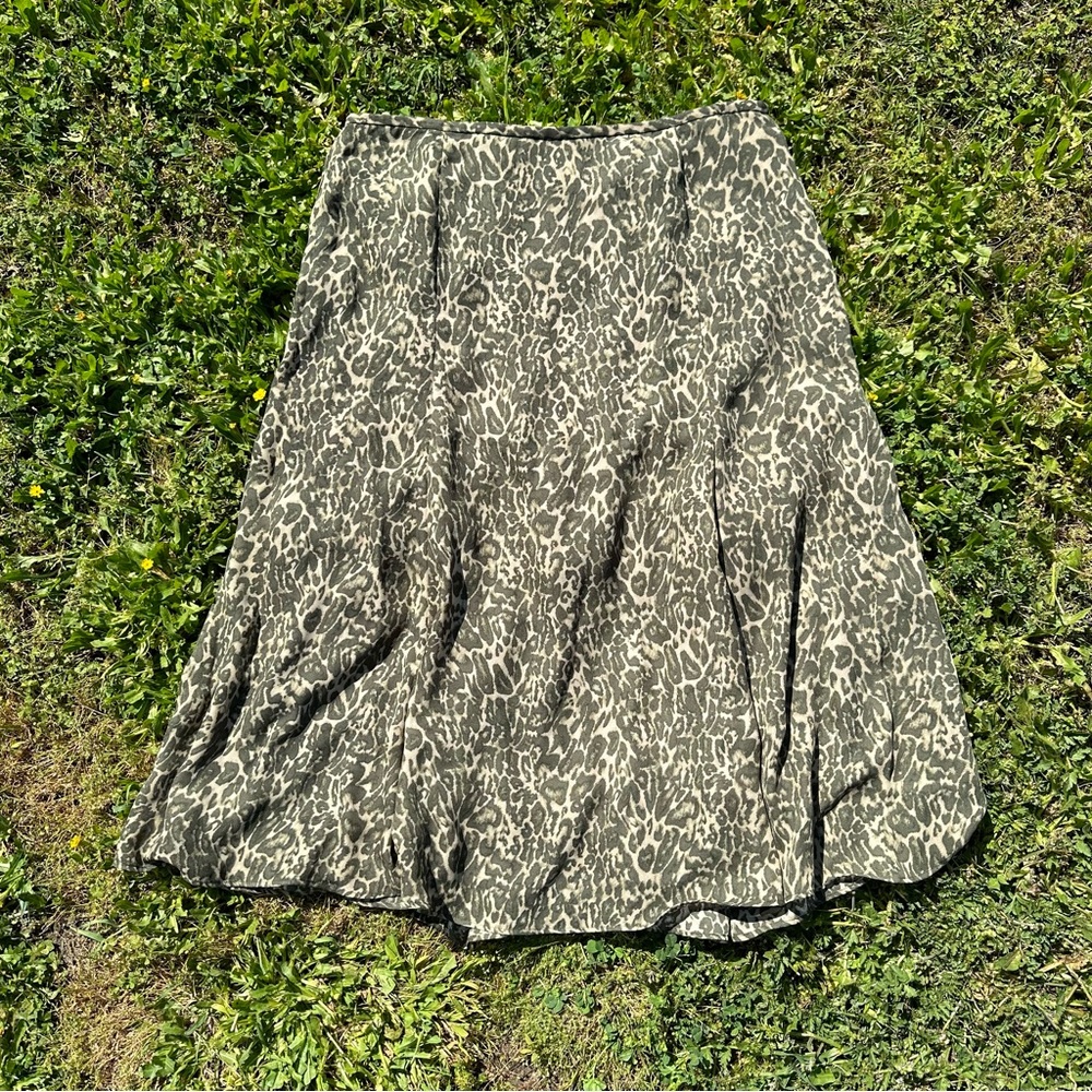 cheetah print maxi skirt - size 16